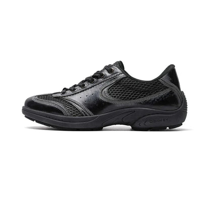 CurveLine Classic Court Sneakers