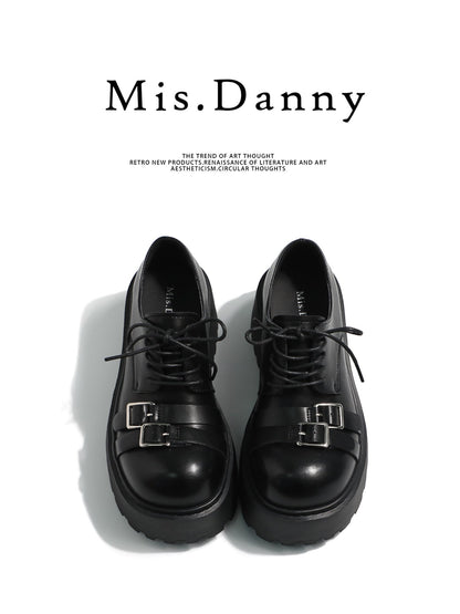 Metal Buckle Platform Round Toe Lace-Up Heeled Shoes