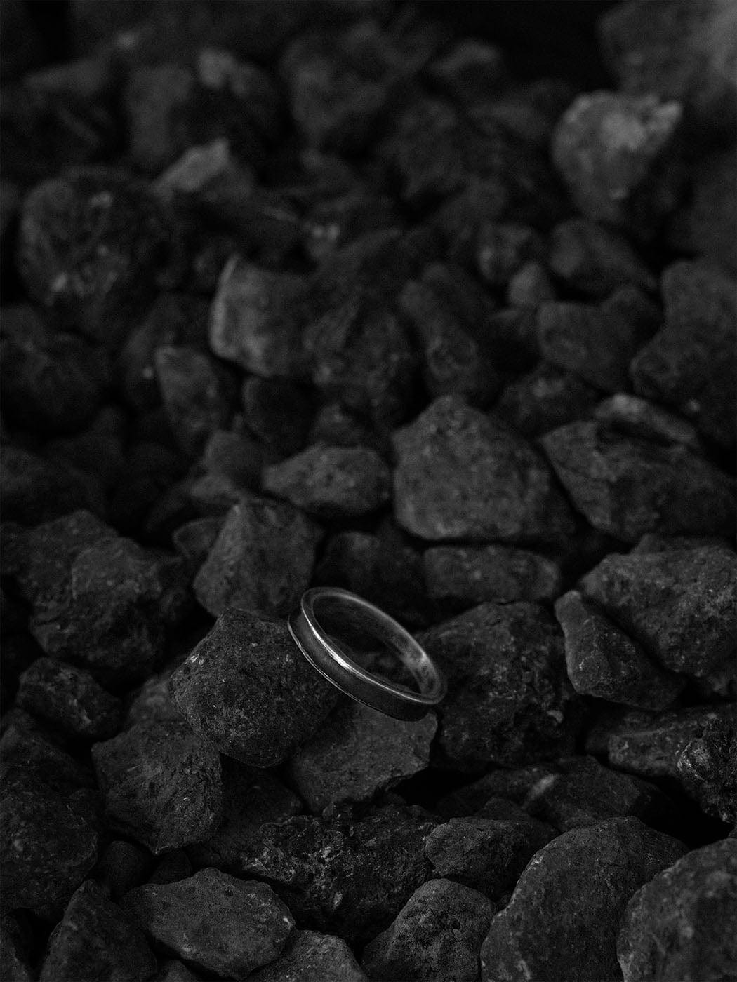 UNDERWATER Silver Cross Engraved Ring