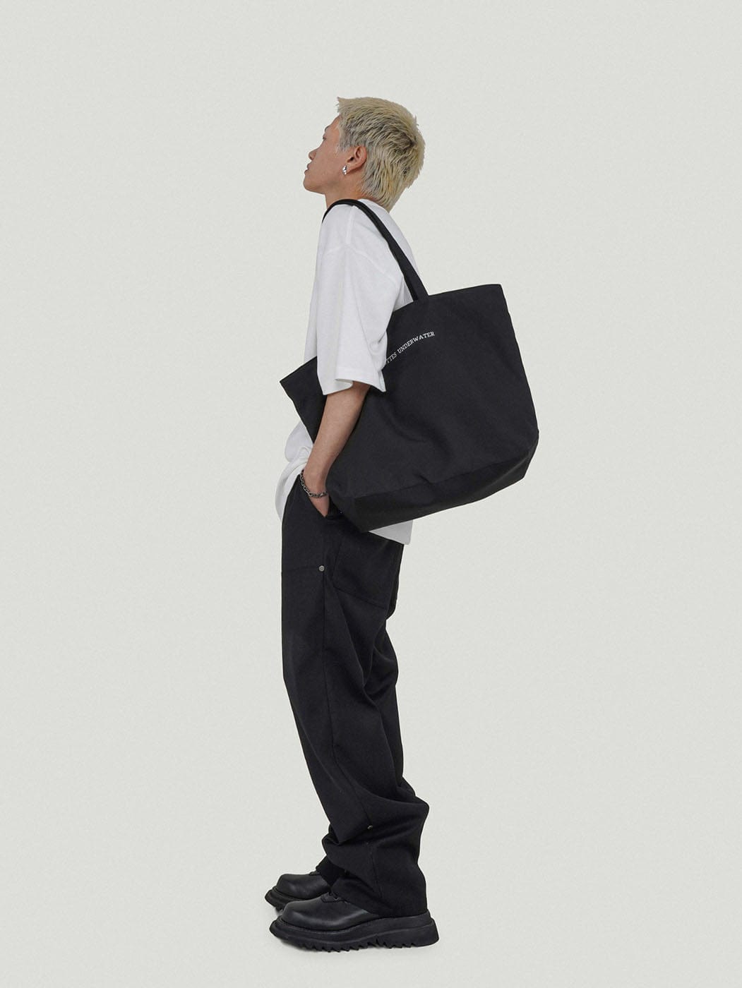 UNDERWATER Cigarettes Underwater Tote Bag