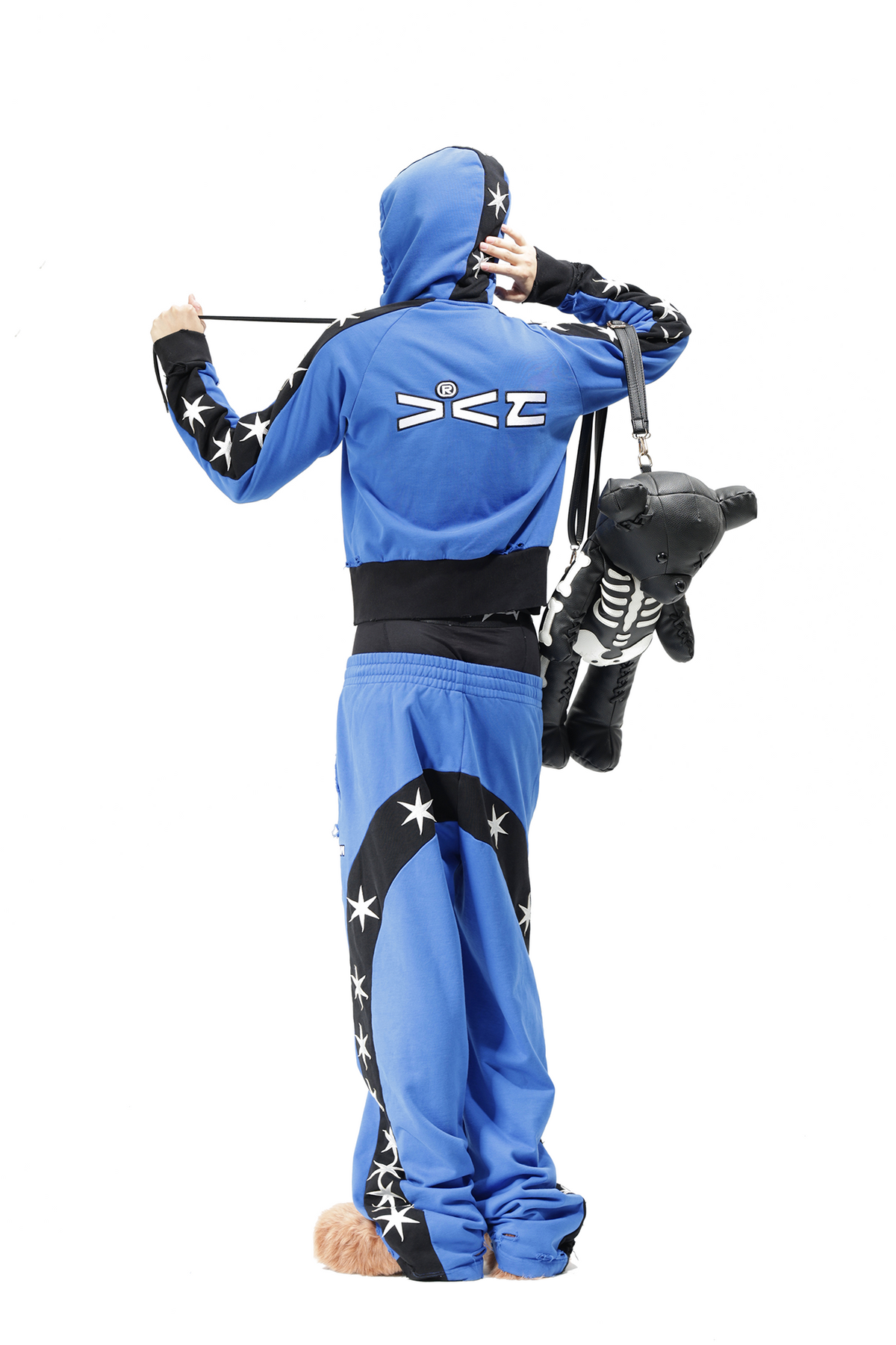 VANGUARDIA Contrast Star Graphic Slim Cropped Hooded Jacket