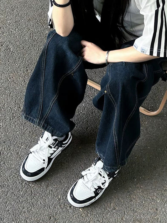 Anime Cat Graphic Low-Top Sneakers