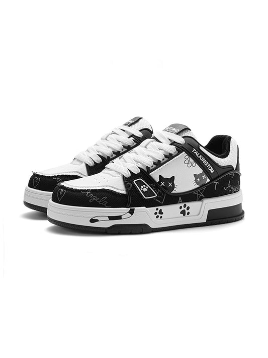 Anime Cat Graphic Low-Top Sneakers
