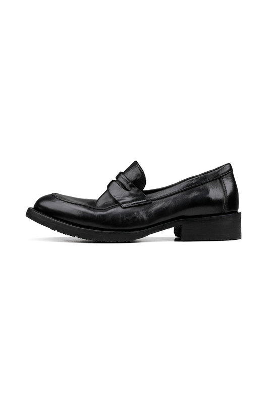 Low Profile Trainer Sneakers