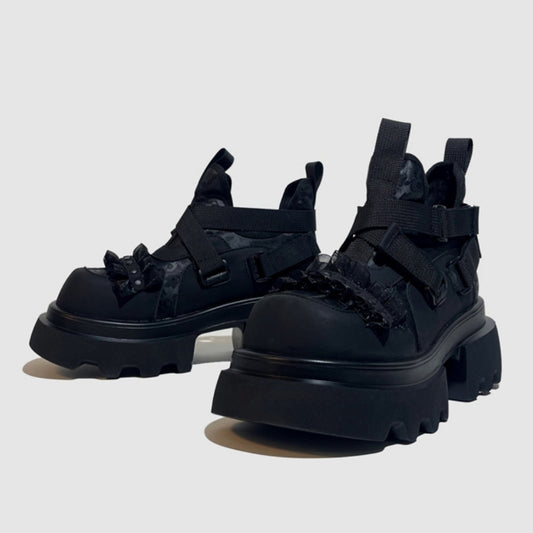Gimmick Black Color Type Design Sneakers  HL3119