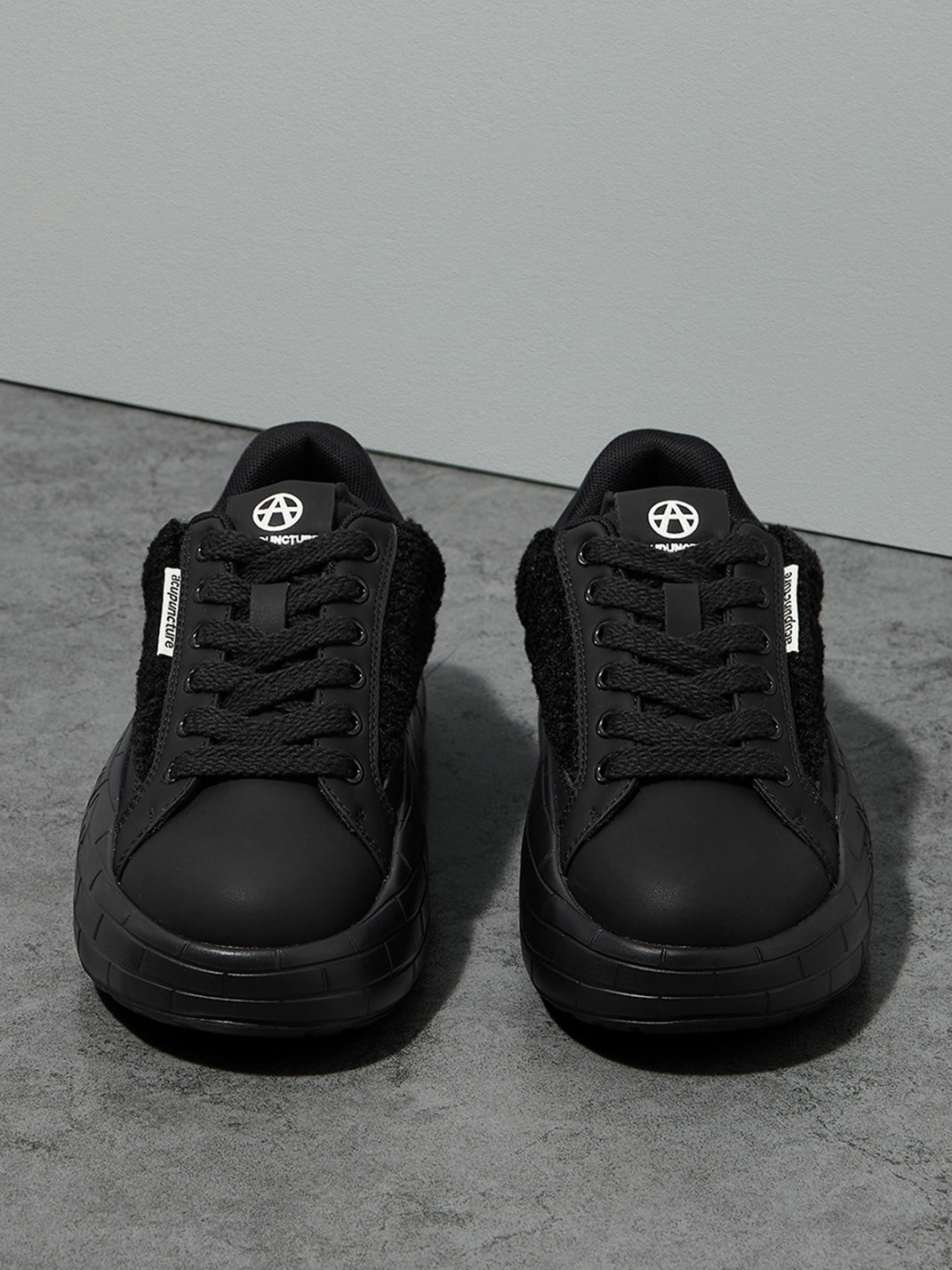 Black Fleece-Panel Platform Sneakers