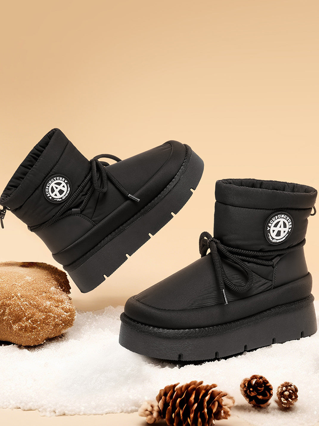 Black Padded Platform Ski Boots