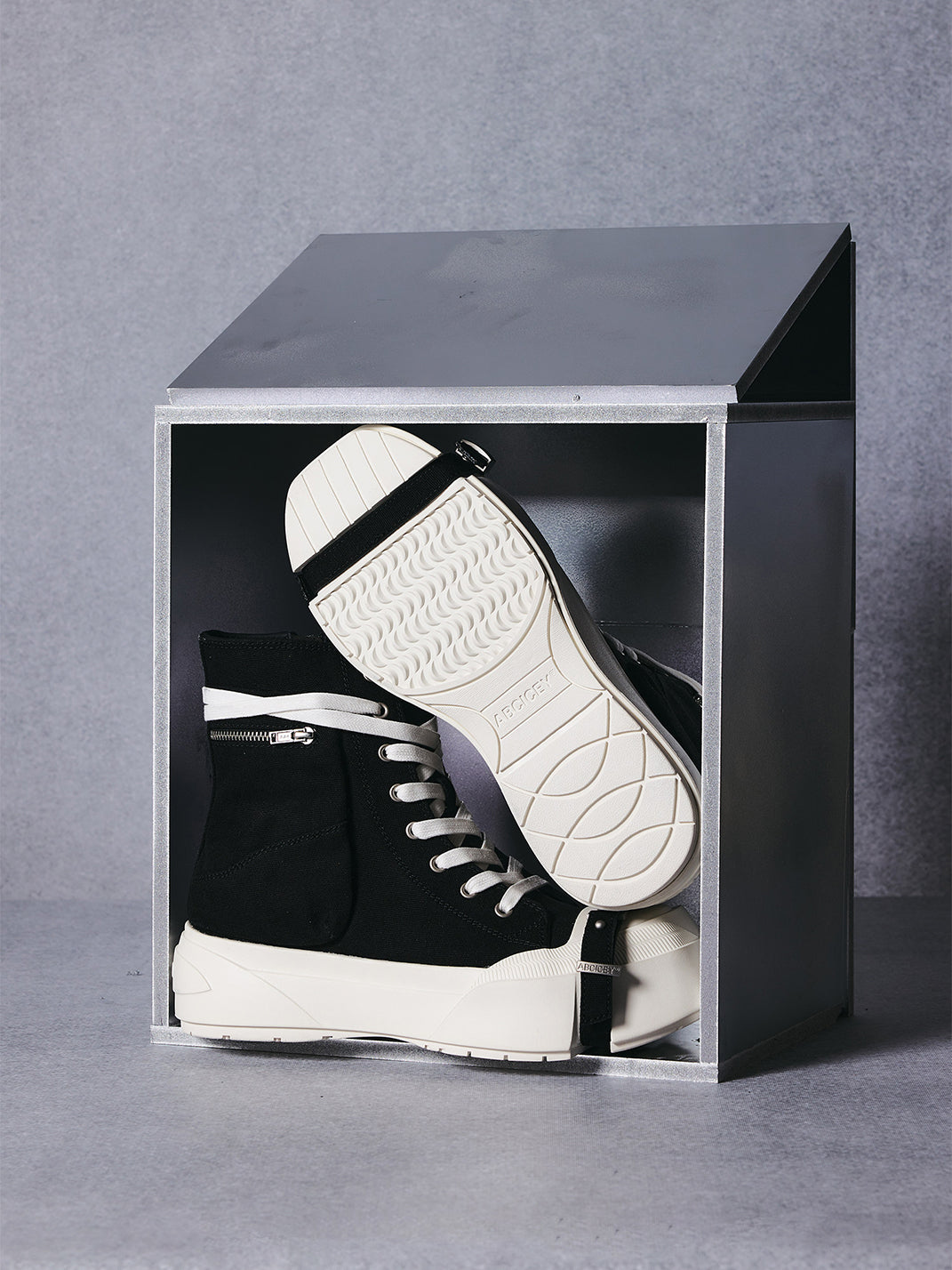 Black Zip-Pocket High-Top Platform Sneakers
