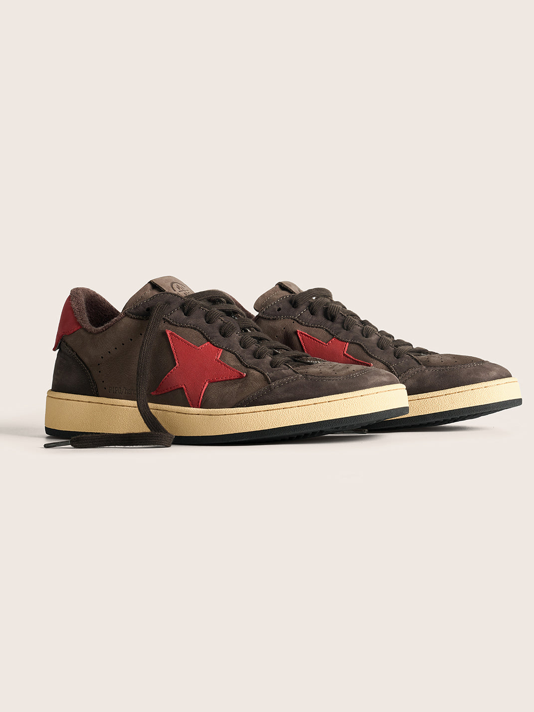 Brown Star Panel Retro Low-Top Sneakers