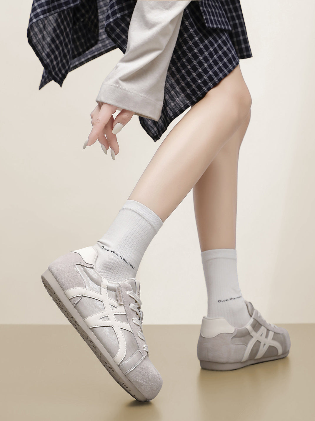 Leopard-Panel Gum-Sole Retro Trainers
