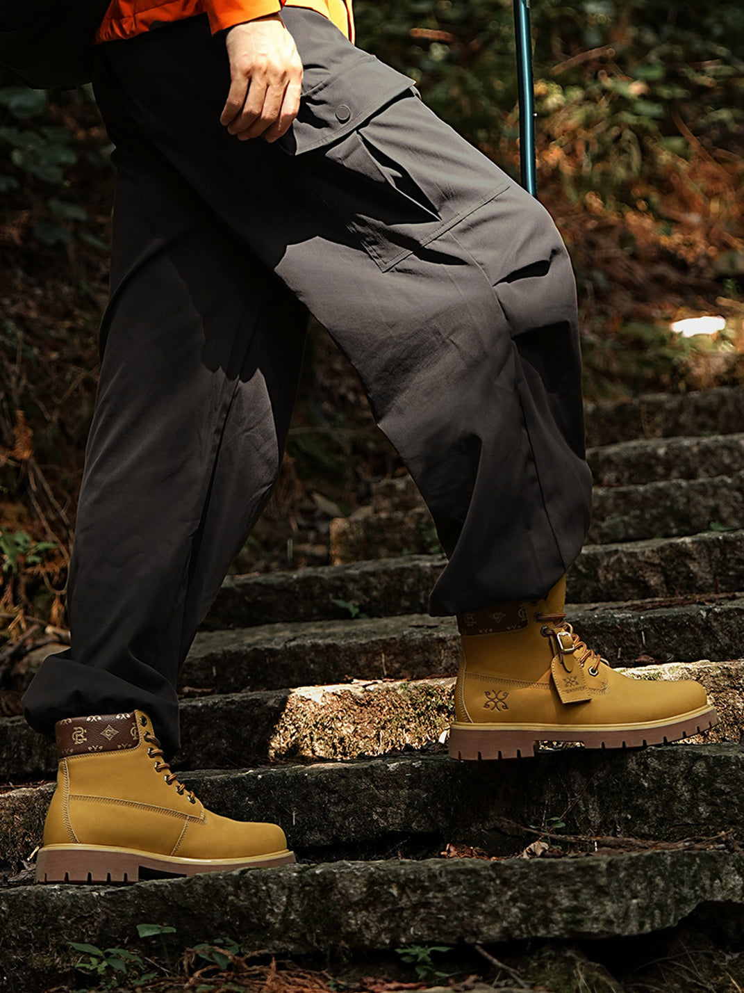 Wheat Contrast-Stitch Lug-Sole Work Boots