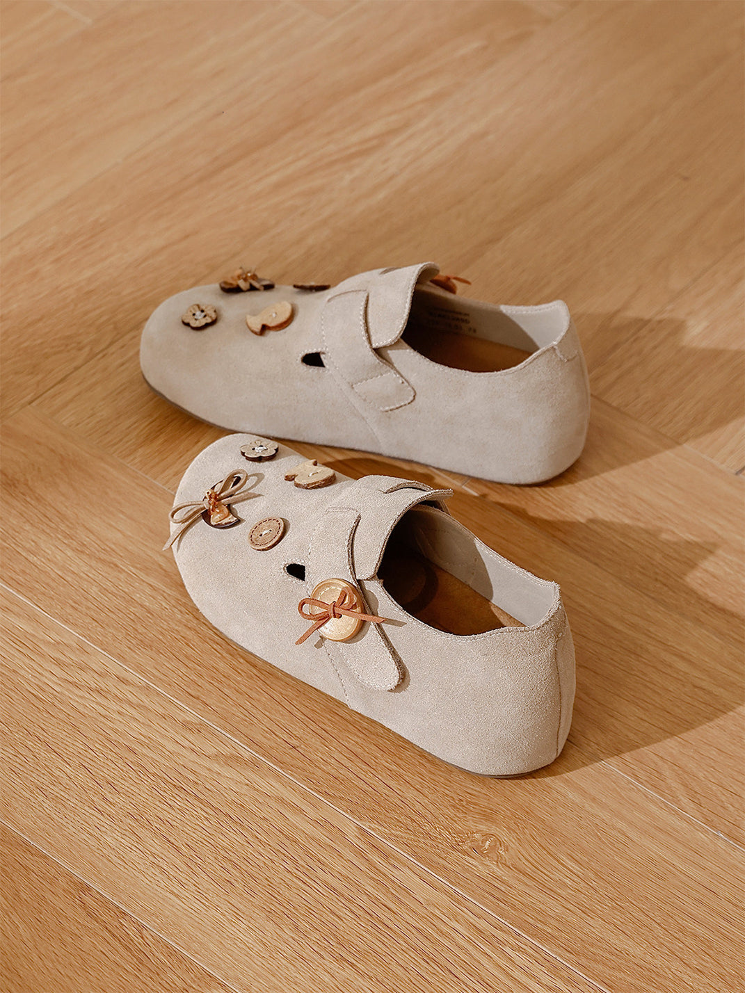 Suede Button-Strap Retro Slip-On Shoes