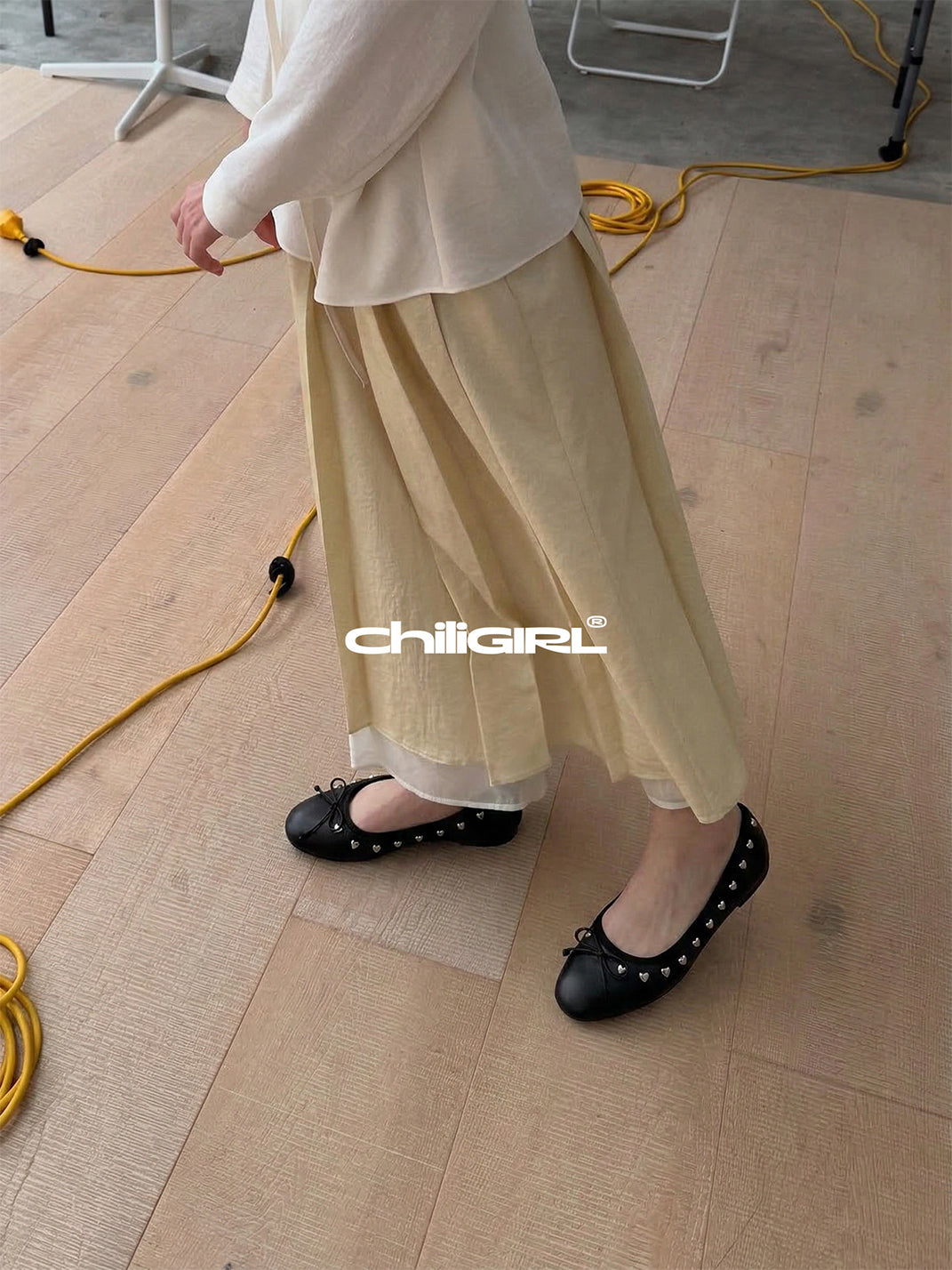 Heart-Rivet Bow Ballet Flats