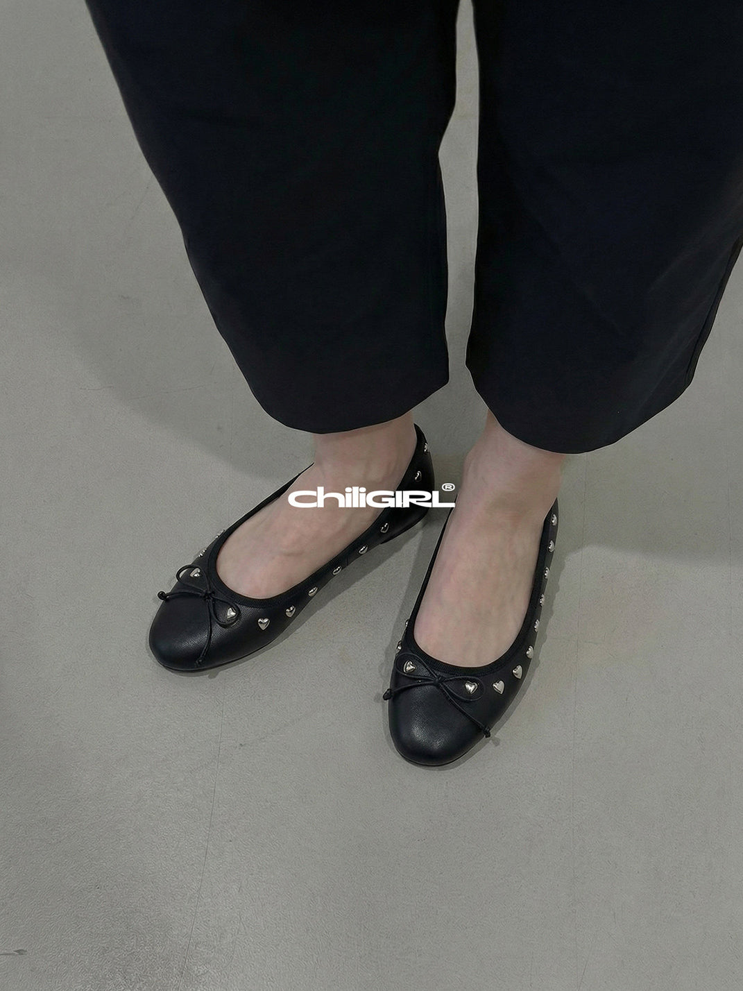 Heart-Rivet Bow Ballet Flats