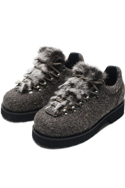 Fur-Tongue Derby Shoes