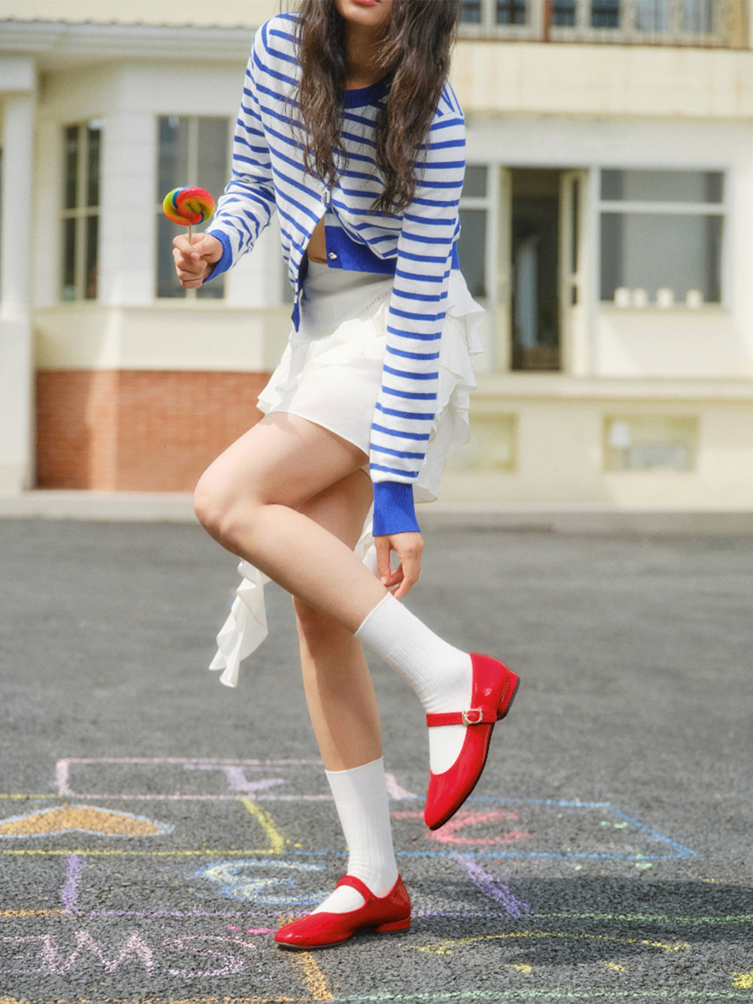 Minimal Round-Toe Strap Ballet Flats