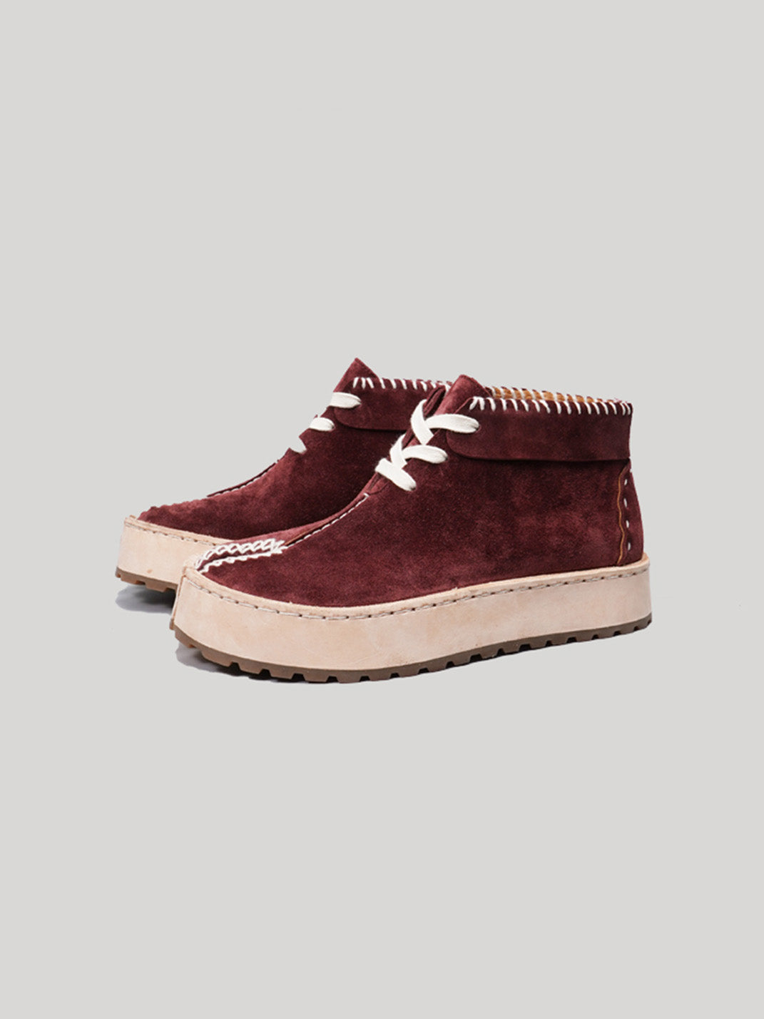 Split-Toe Leather Lace-Up Chukka Boots