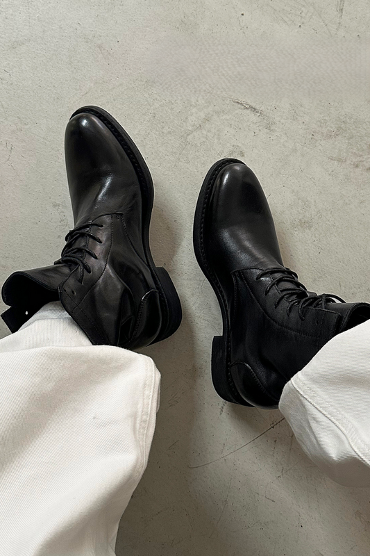 Pointed Biker Chelsea Boots