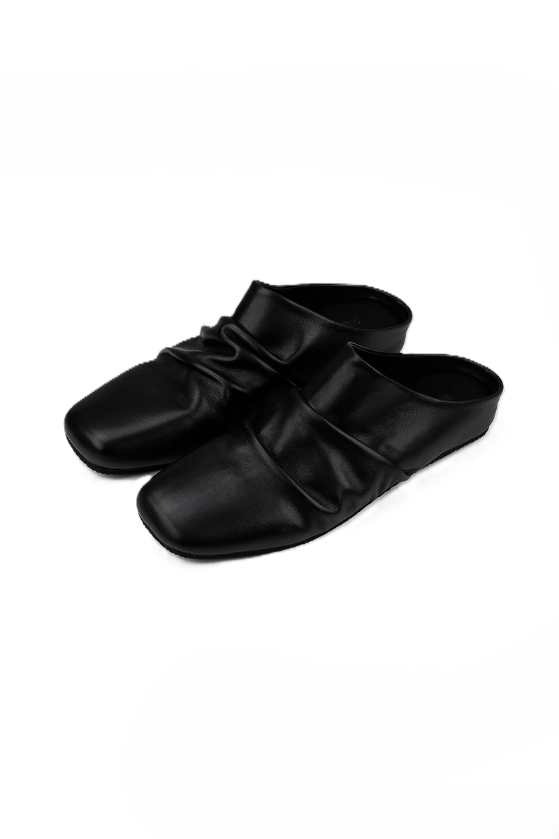 Wrinkled Leather Mule Sandals