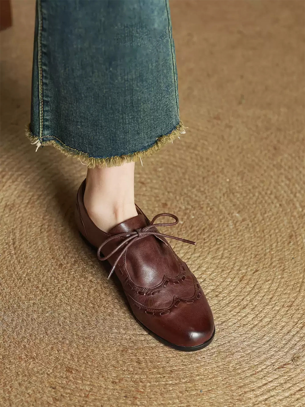 Leather Low-Profile Lace-Up Shoes