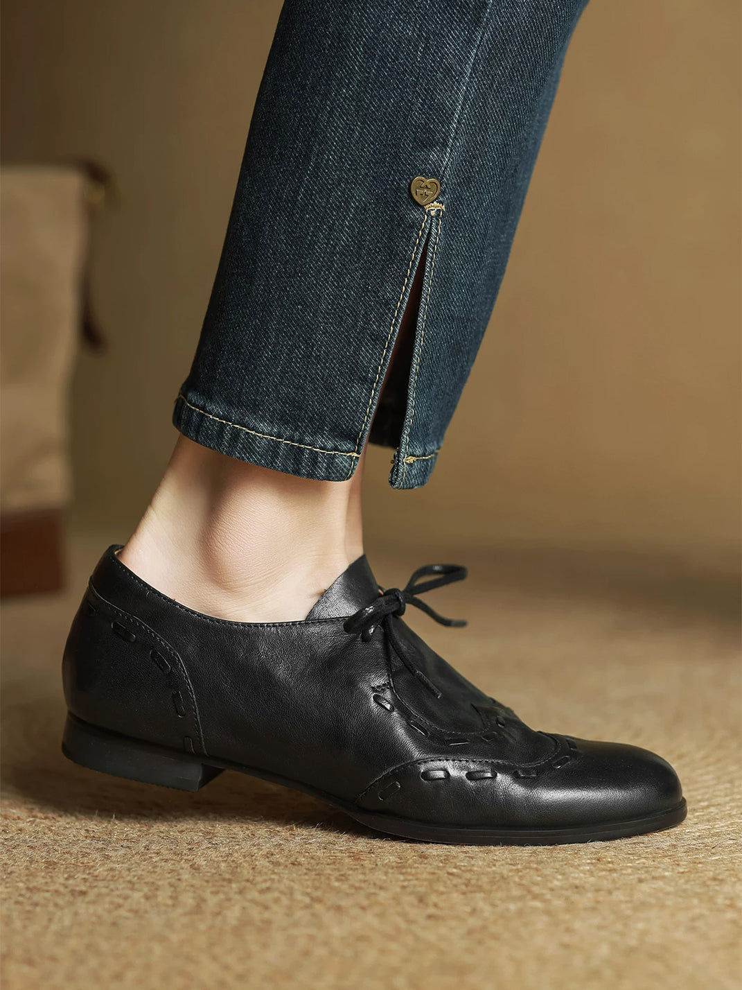 Leather Low-Profile Lace-Up Shoes