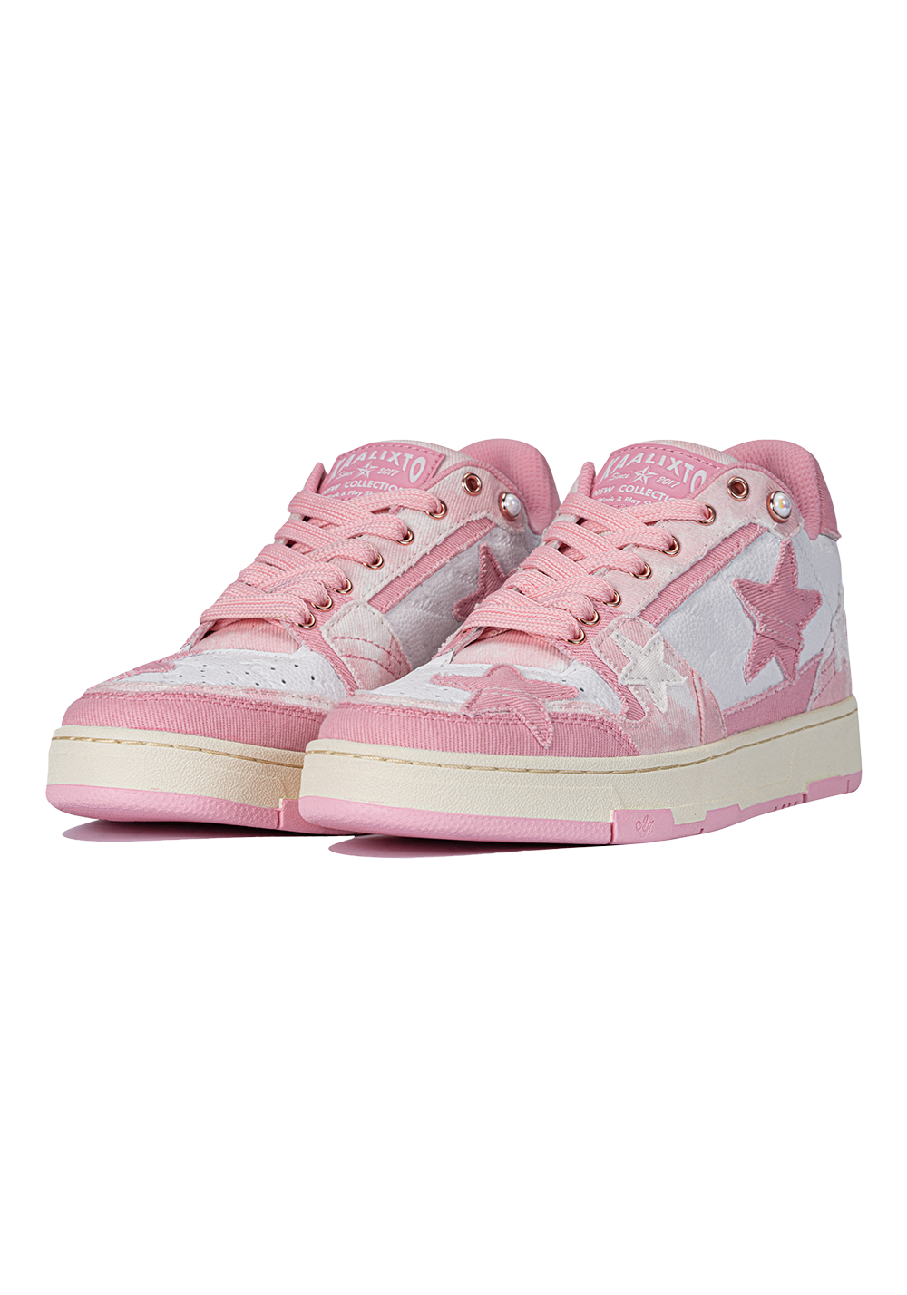Distressed Denim Star Low-Top Sneakers