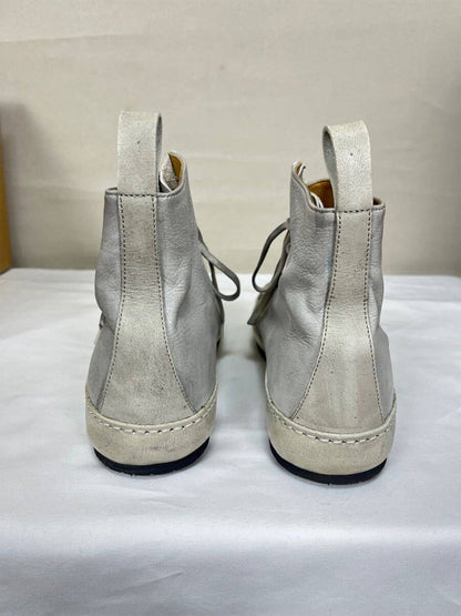Metallic Pointed-Toe Lace-Up Boots