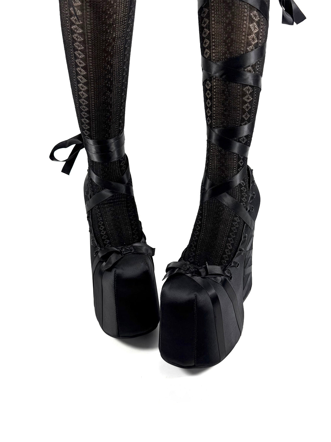 Ribbon-Lace 16cm Platform Pumps