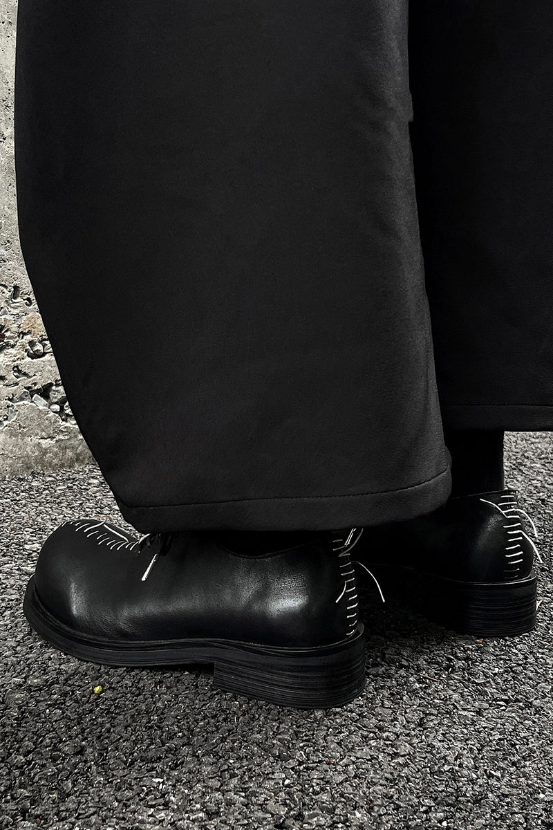 Black Leather Oxford Shoes with Stitch Detail