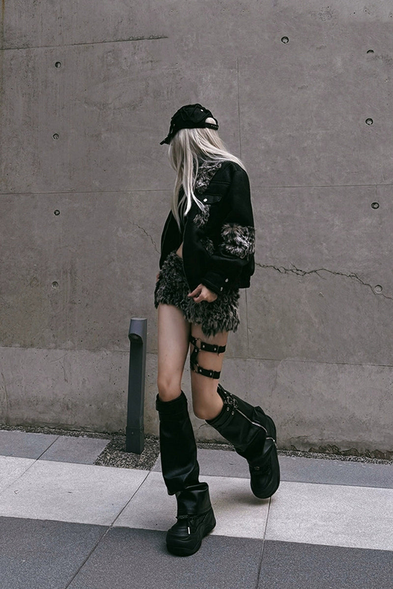 All Black Chain Platform Wave Sneakers