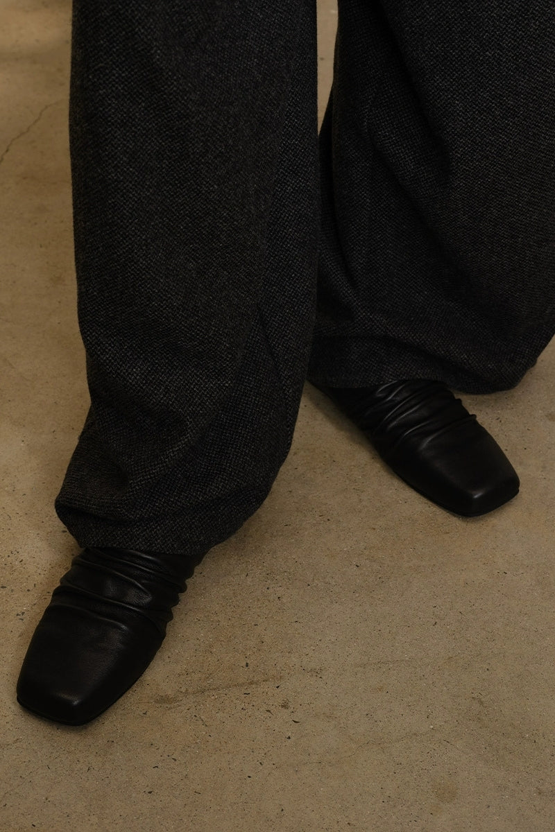 Black Ruched Leather Mules