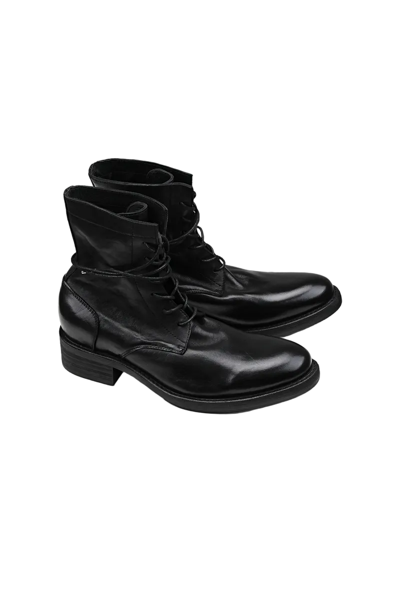 Pointed Biker Chelsea Boots
