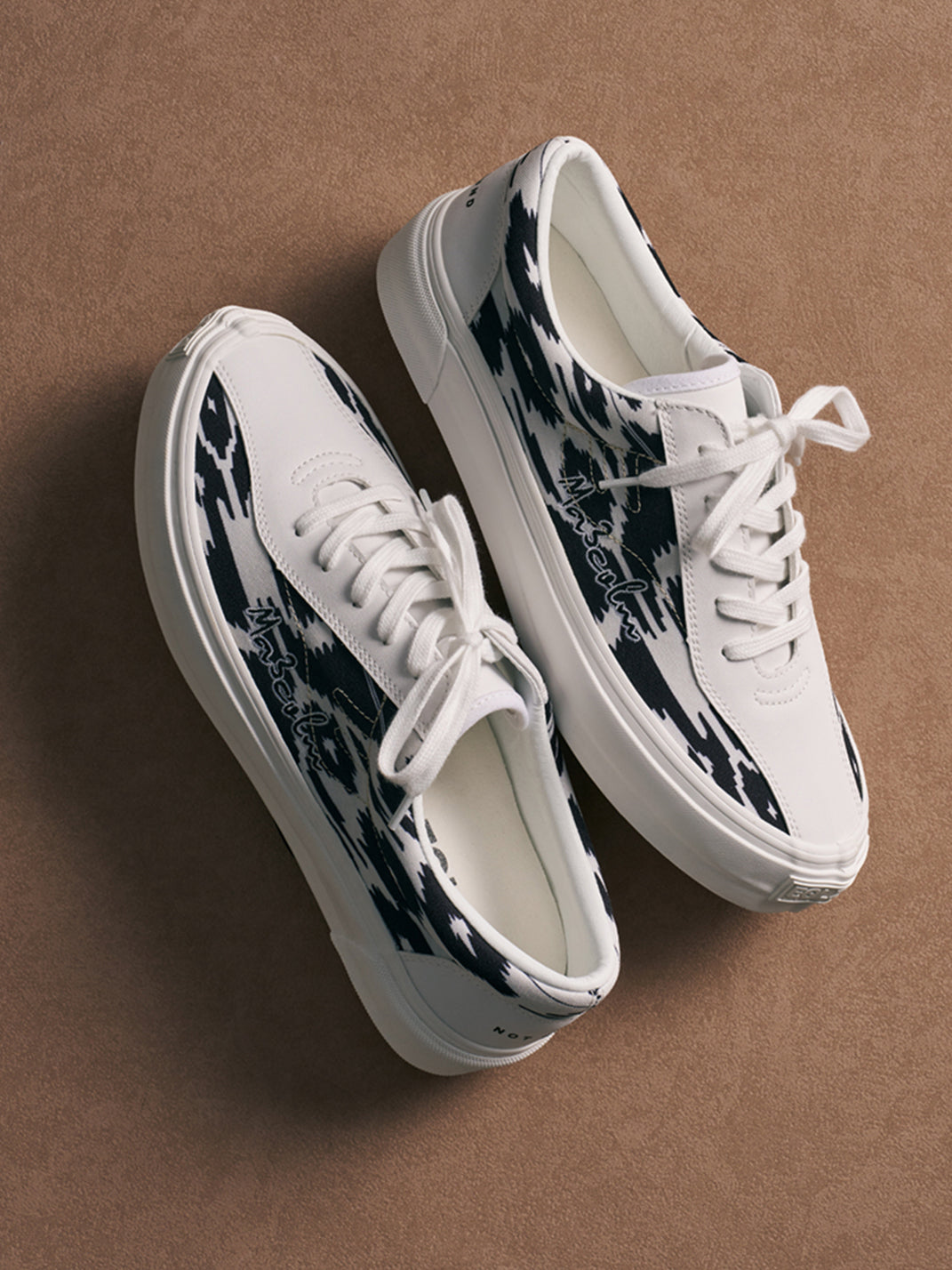 Dreamers Ink-Print Canvas Skate Shoes