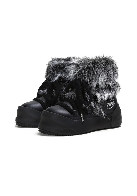 Black Short Insulated Snow Boots