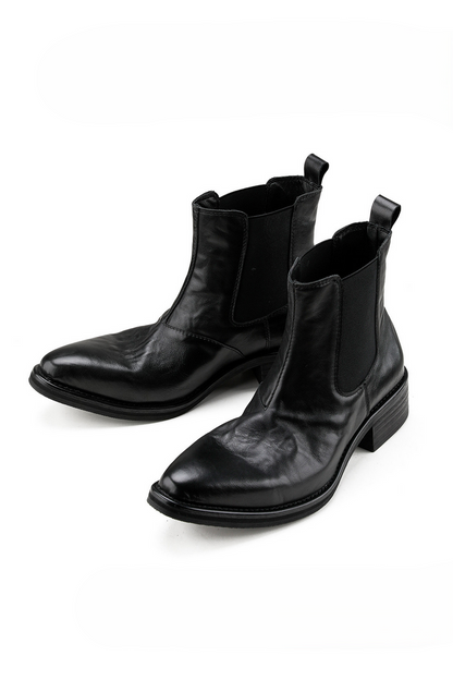 Pointed Platform Chelsea Boots
