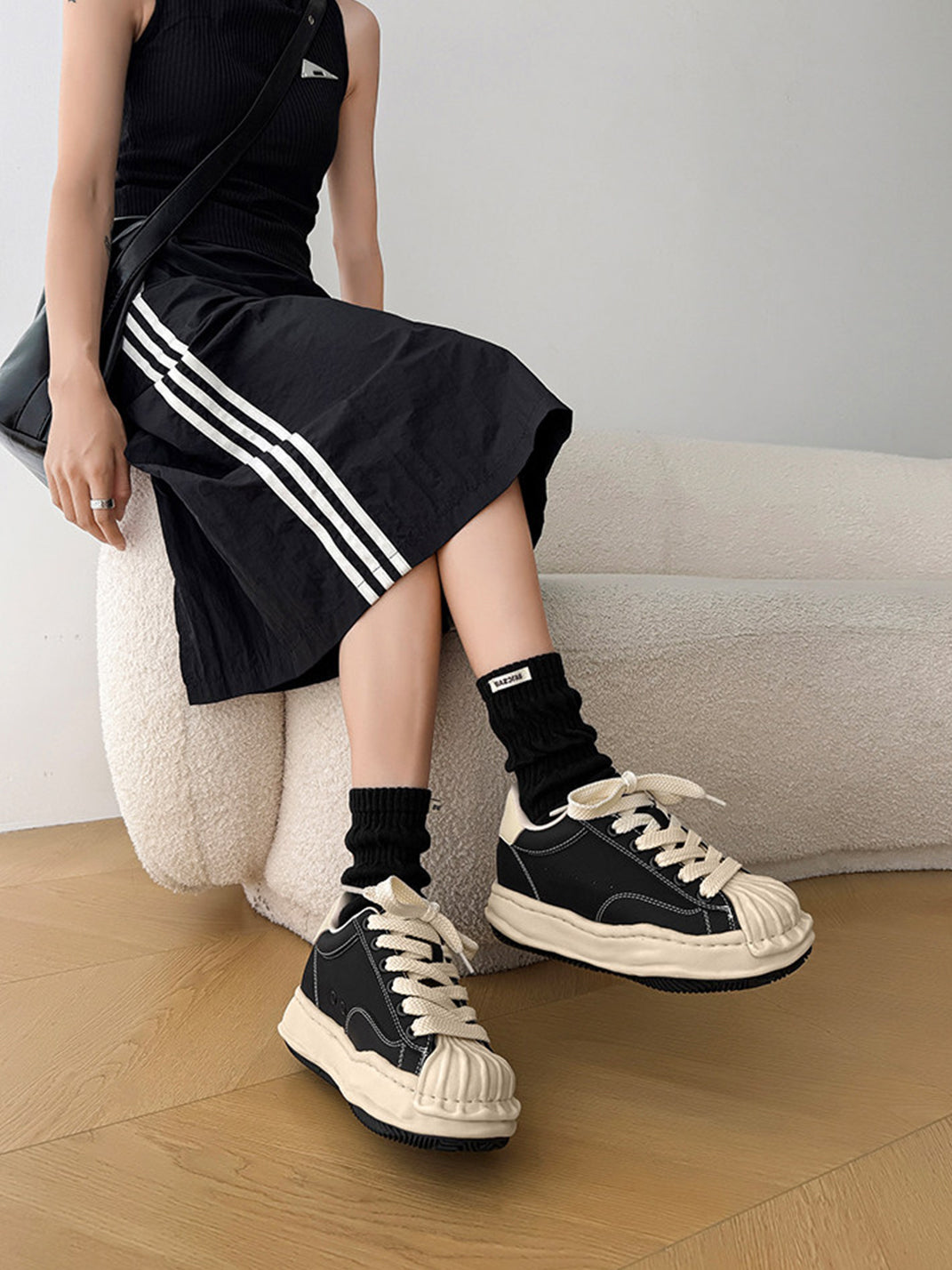 Distressed 7CM Platform Court Sneakers