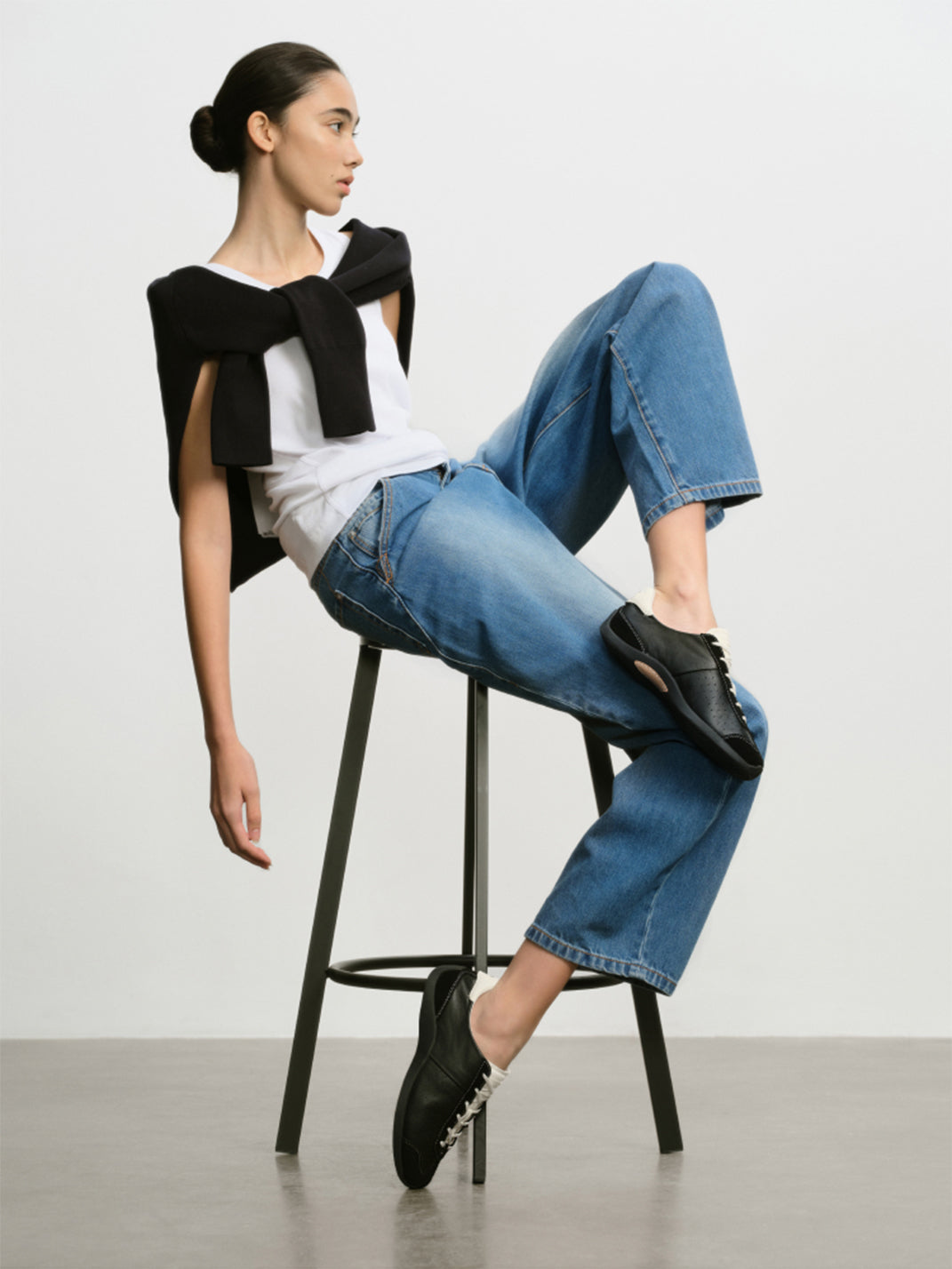 Ballet-Inspired Slim Leather-Look Trainers