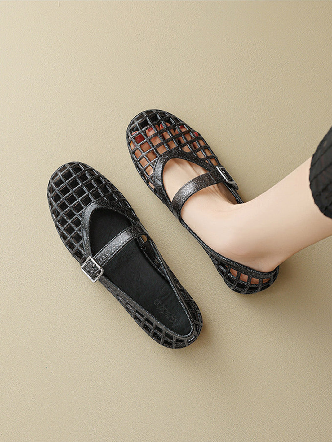 Glitter Caged Mary Jane Jelly Flats