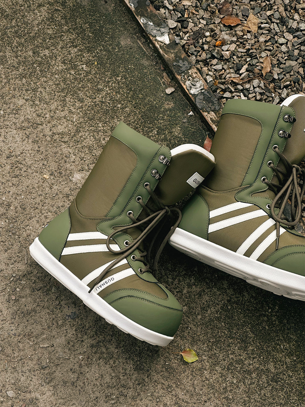 Fleece-Lined Graphic Lace-Up Snow Boots