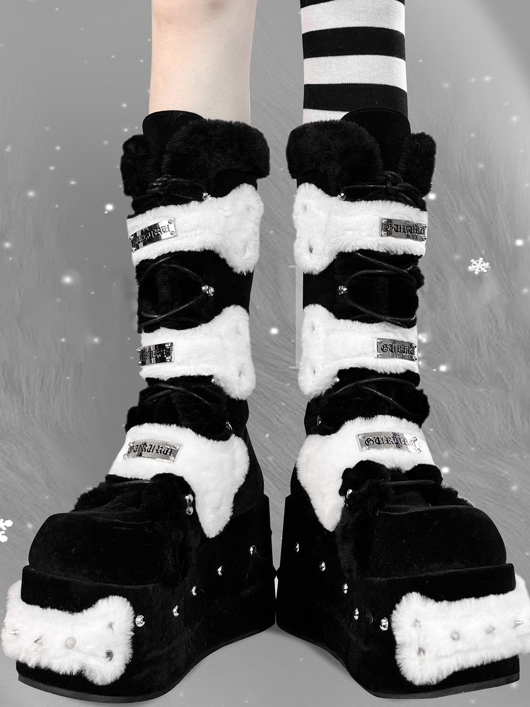 Black Bear-Applique Faux-Fur Platform Boots