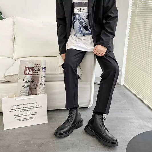 Plain simple platform boots  HL1901