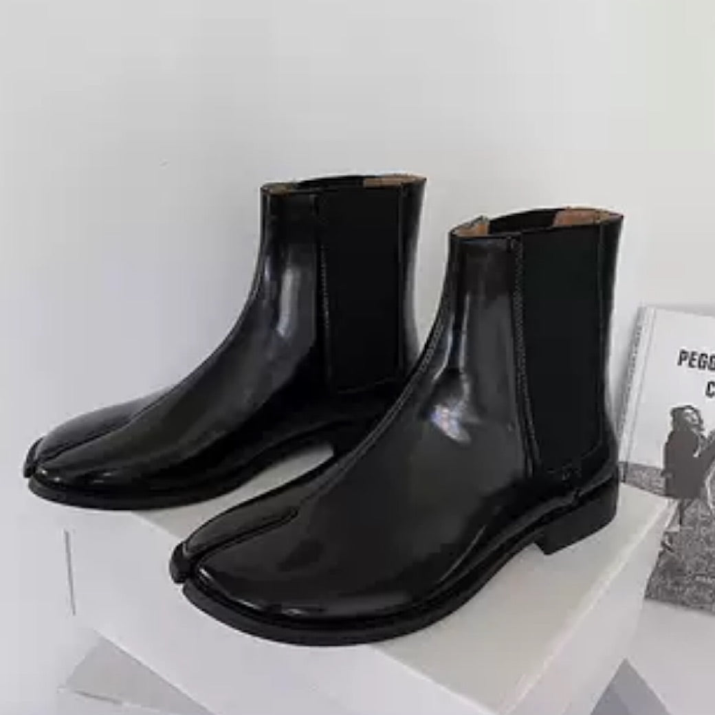 Enamel socks boots
