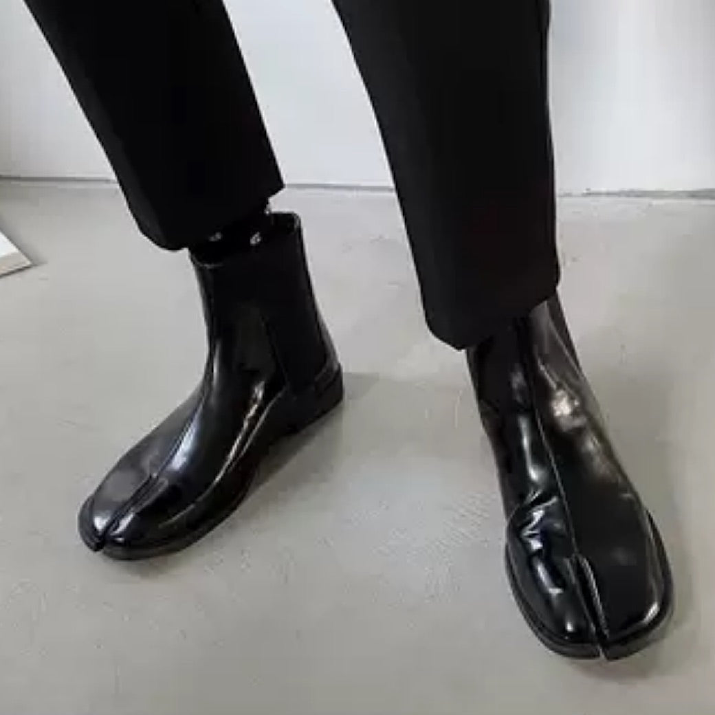 Enamel socks boots