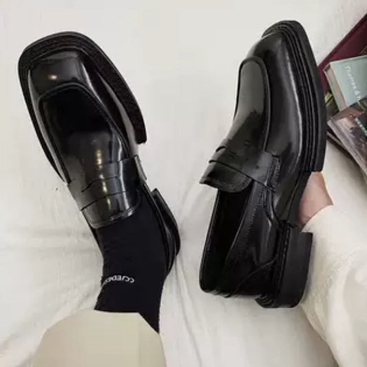 Enamel black loafers  HL1928