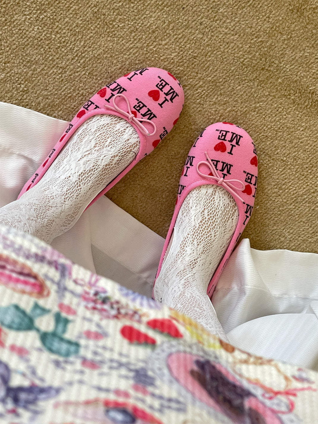 Logo-Print Round-Toe Ballet Flats
