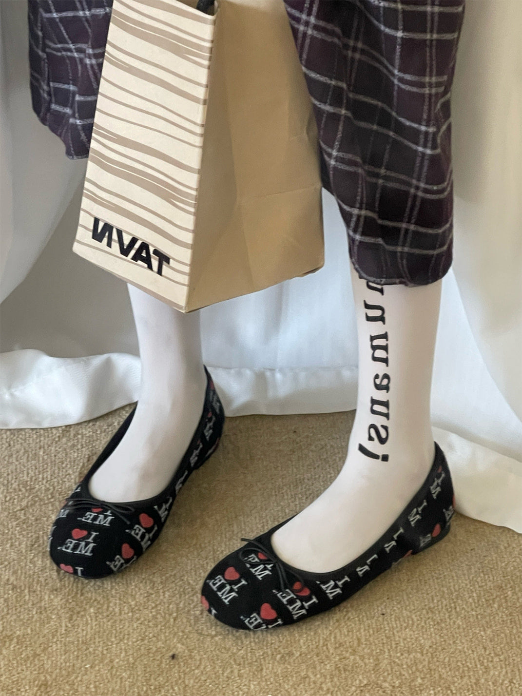 Logo-Print Round-Toe Ballet Flats