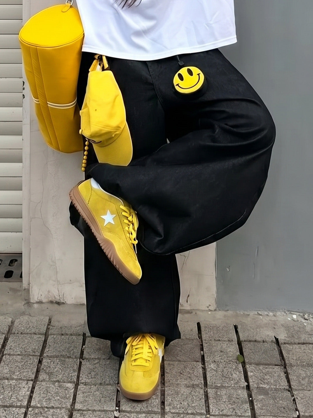 Star-Embroidered Yellow Suede Trainers