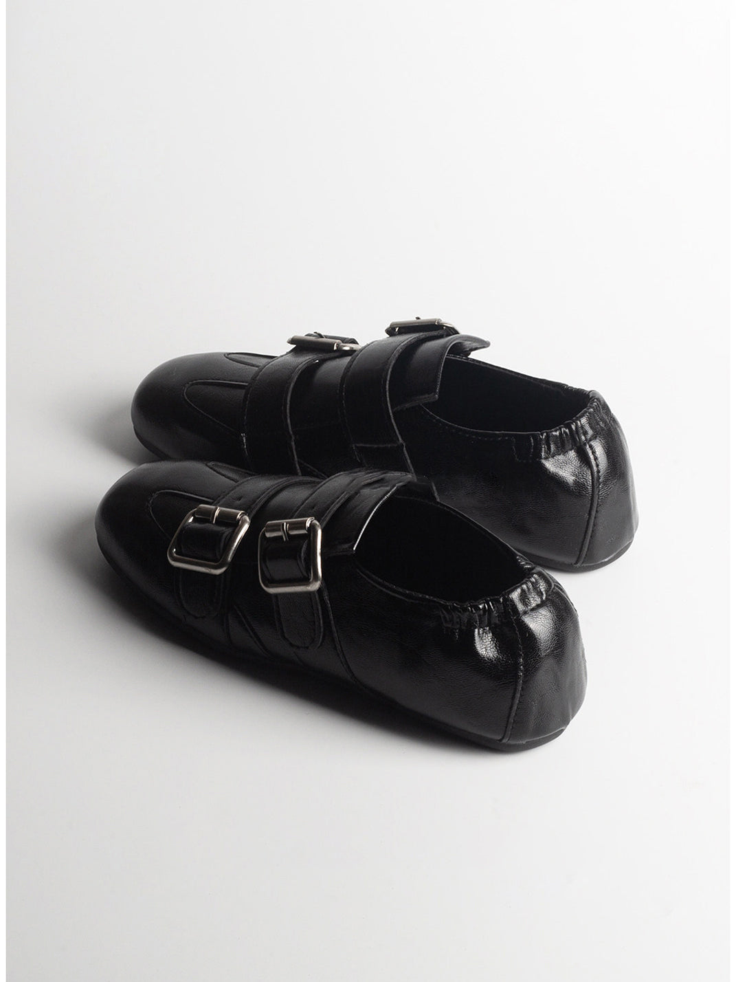 Convertible Triple-Strap Leather Loafers
