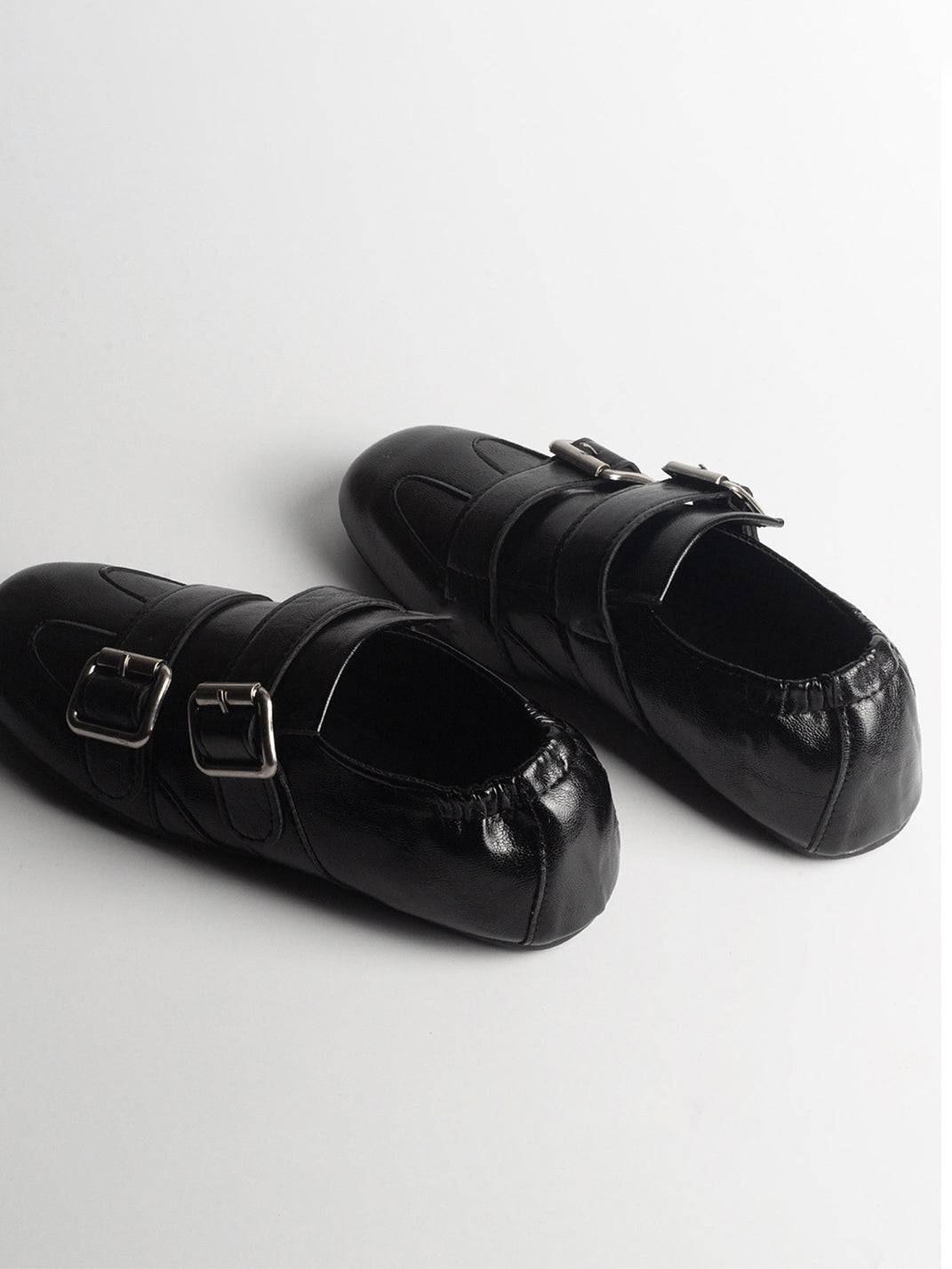 Convertible Triple-Strap Leather Loafers