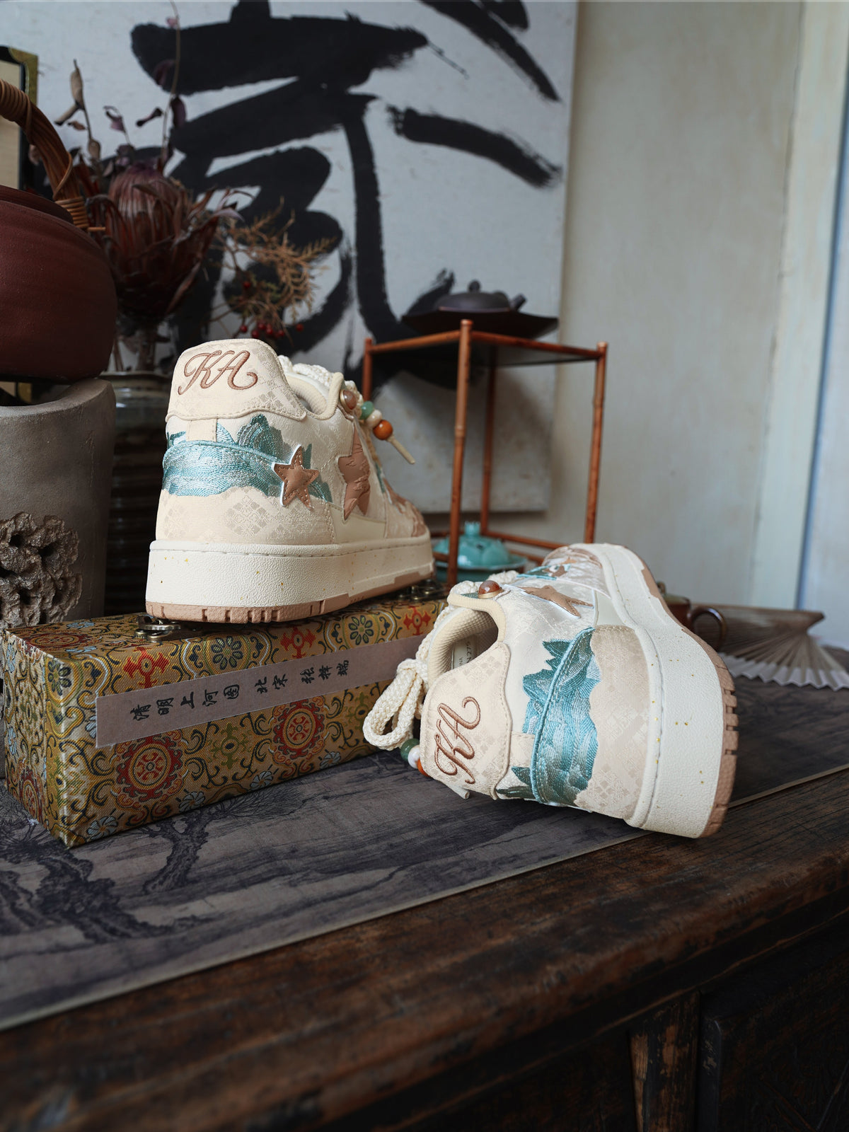 Jacquard Star-Panel Retro Court Sneakers